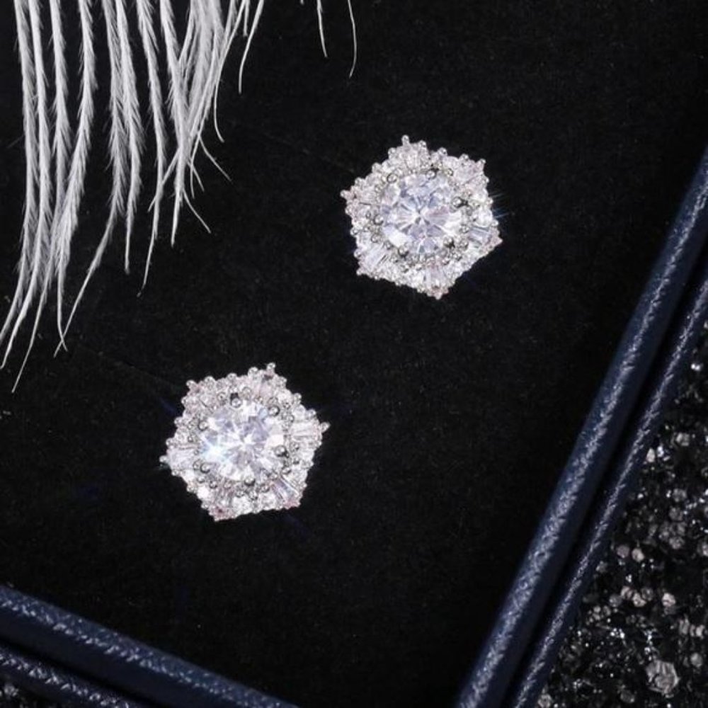 NEW DIAMOND 925 STERLING SILVER HEXAGON EARRINGS, NICE EARRINGS, CUTE EARRINGS. - Picture 4 of 5